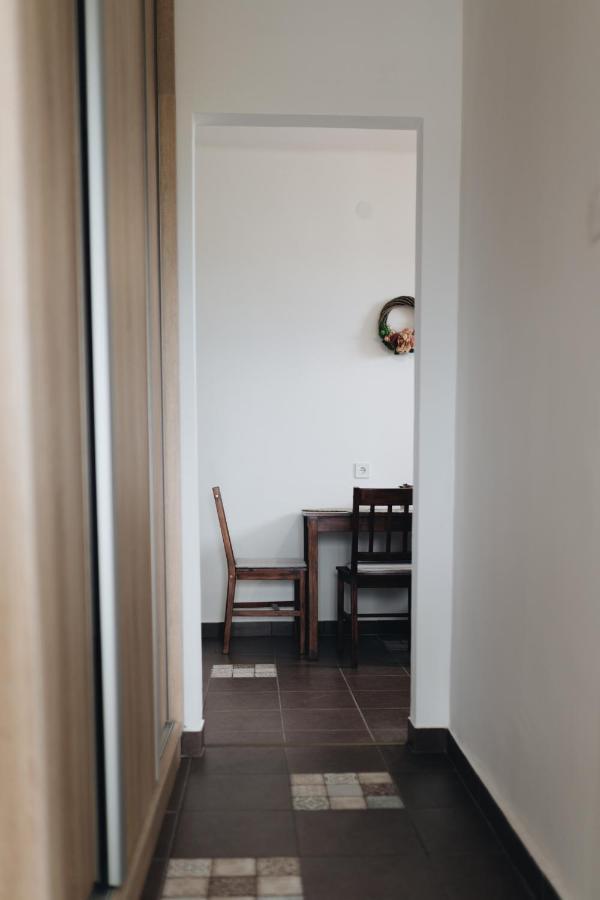 Magas-Lak Apartman Егер Екстериор снимка